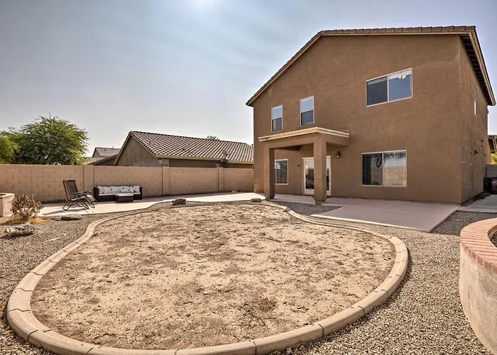 Dom wakacyjny W/ Outdoor Seating, 2 Mi To Golf! *