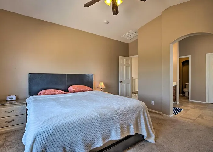 Dom wakacyjny W/ Outdoor Seating, 2 Mi To Golf! Maricopa