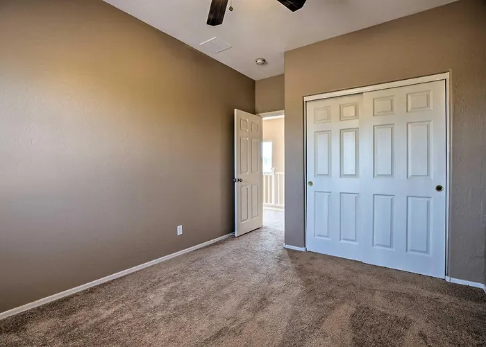 Dom wakacyjny W/ Outdoor Seating, 2 Mi To Golf! Maricopa
